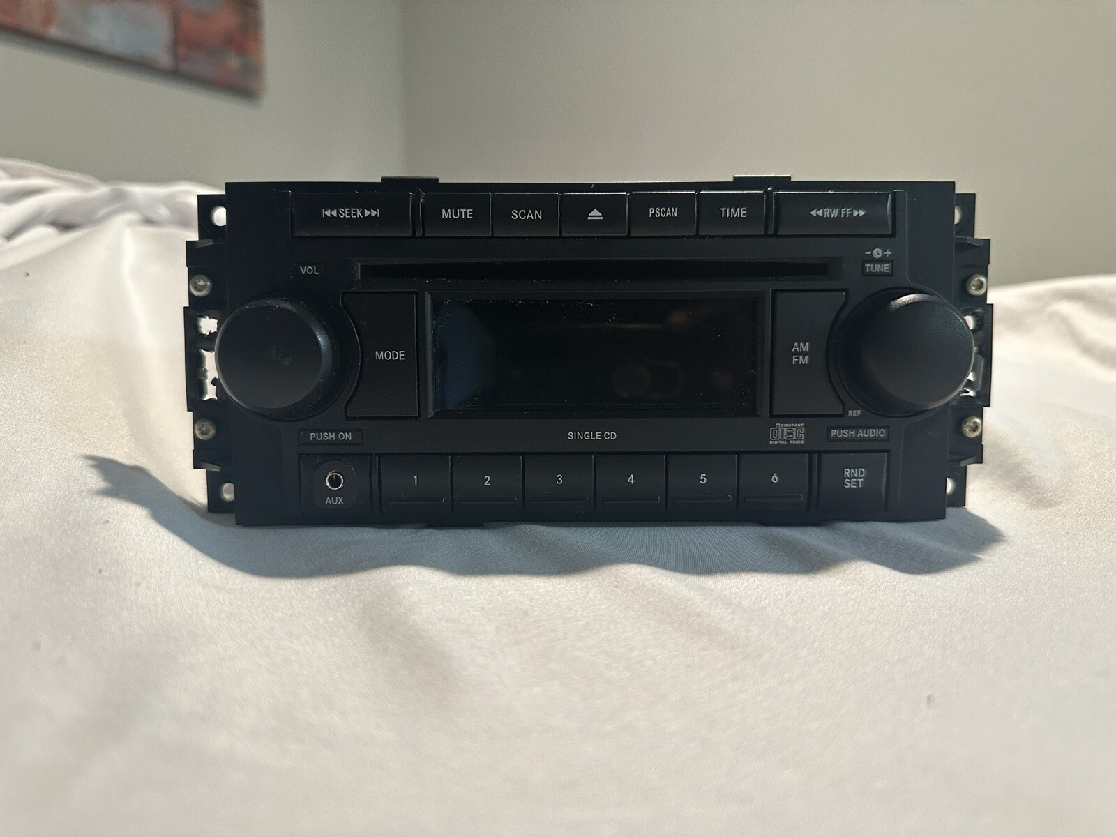 Radio Control Unit-AM/FM/CD Player(REQ) DODGE OEM ACCESSORIES