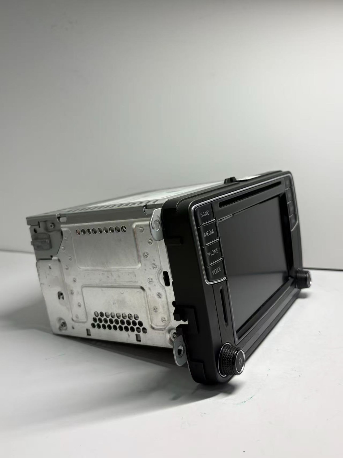 OEM 5C0035200 VOLKSWAGEN JETTA RADIO DISPLAY SCREEN RECEIVER 2016
