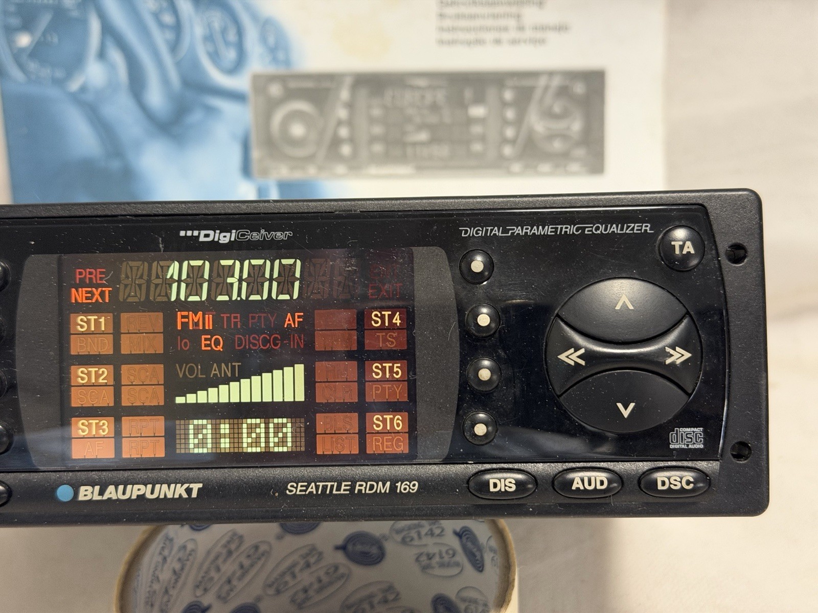 BLAUPUNKT SEATTLE RDM 169 DIGICEIVER HIGH POWER W/ CODE & KEY CARD USER MANUAL