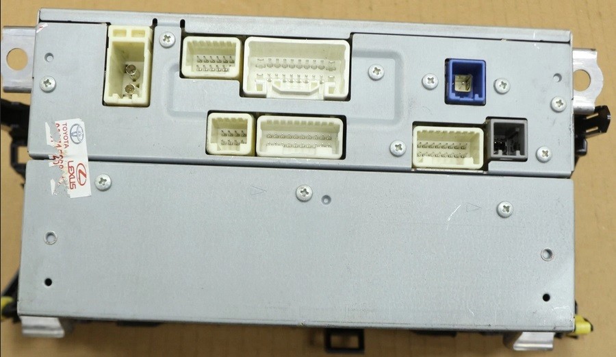 Lexus ES300h ES350 2013-2015 OEM Radio Receiver CD Player AM FM 86120-33G40