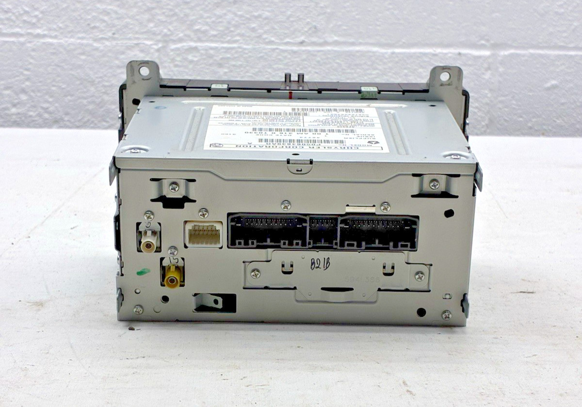 11 12 13 Jeep Dodge Chrysler RHB Navigation MyGig High Speed Radio P05064839AG