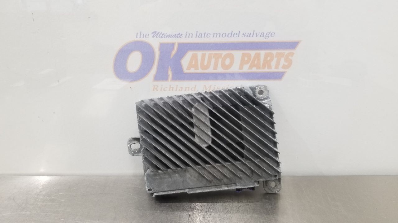 17 GMC SIERRA DENALI 1500 RADIO AUDIO AMPLIFIER 23364898