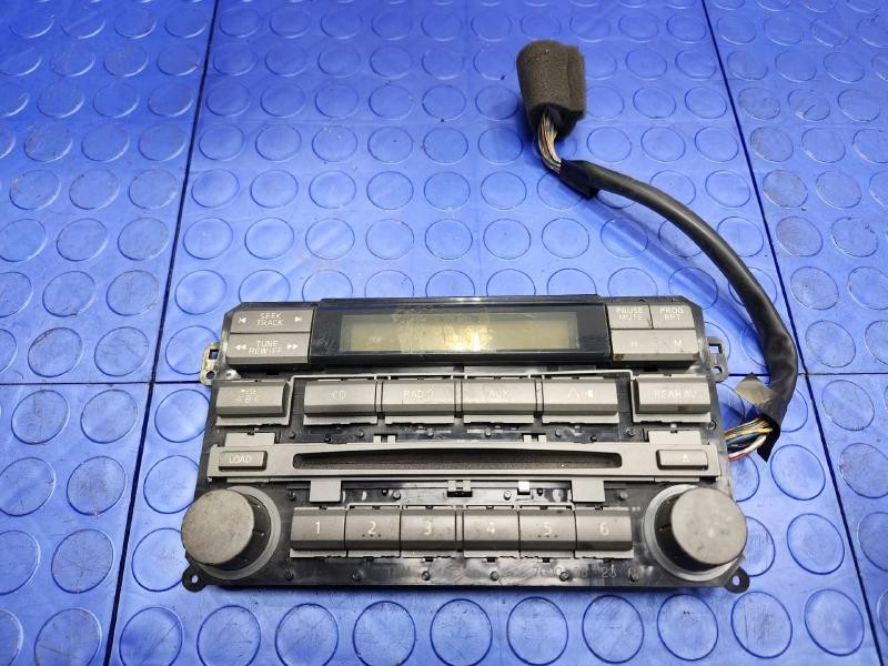 04-05 Nissan Armada Radio Receiver Head Unit AM FM 6-Disc CD OEM 28185-7S512