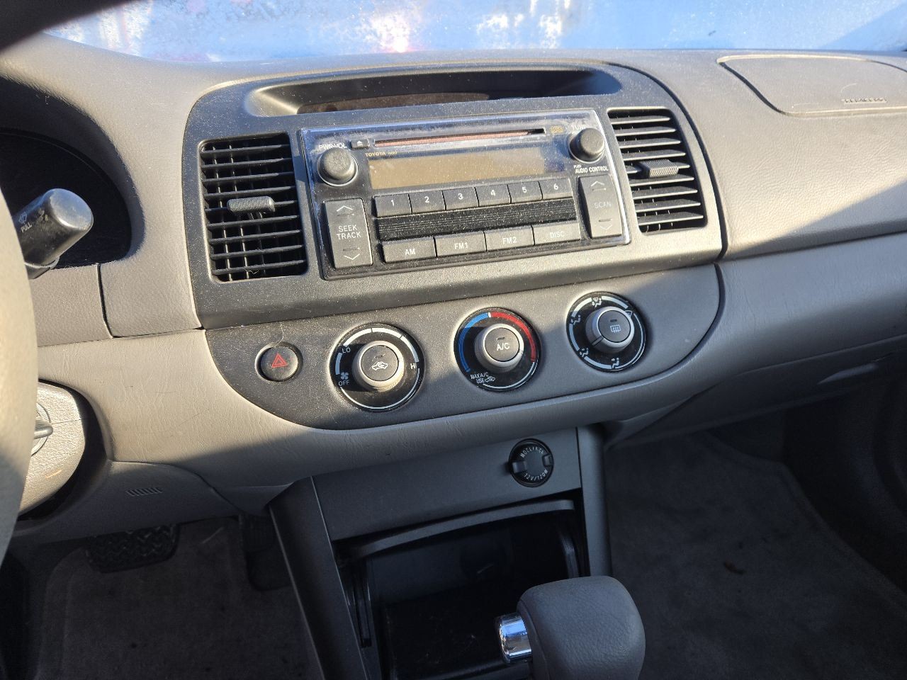 2005-2006 Toyota CAMRY Radio Receiver w/o Navigation Fujitsu Ten Mfr. ID 16860