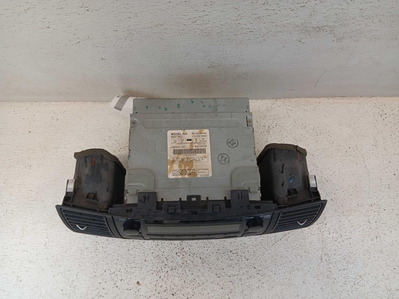 04-08 Toyota Corolla Radio Receiver ID A51813 Radio Face *May Need Programming*