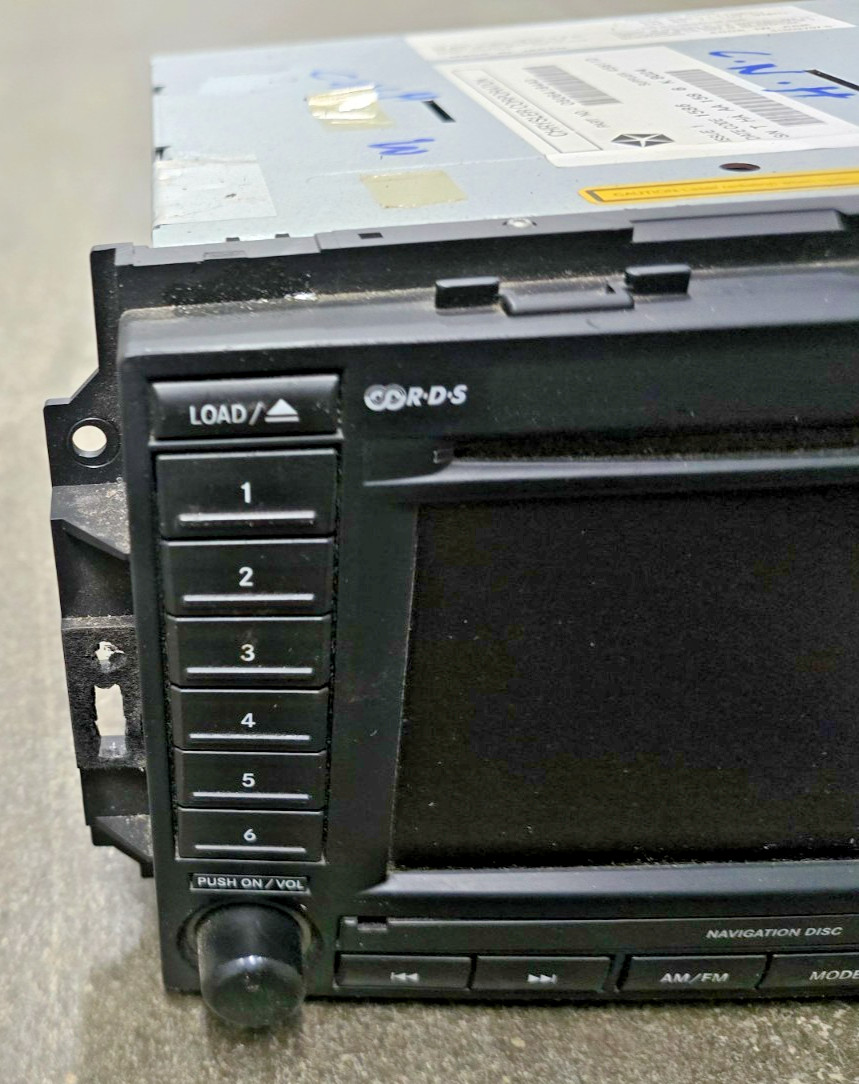 2005 2006 2007 JEEP Dodge Chrysler Navigation Radio REC 6 Disc CD 05064184AD OEM