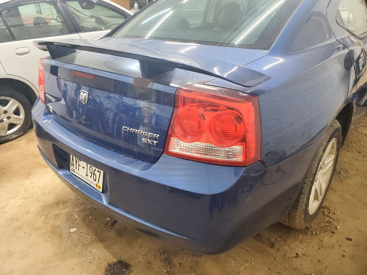 Audio Radio Display And Receiver Radio ID RES Fits 08-10 300 1848436
