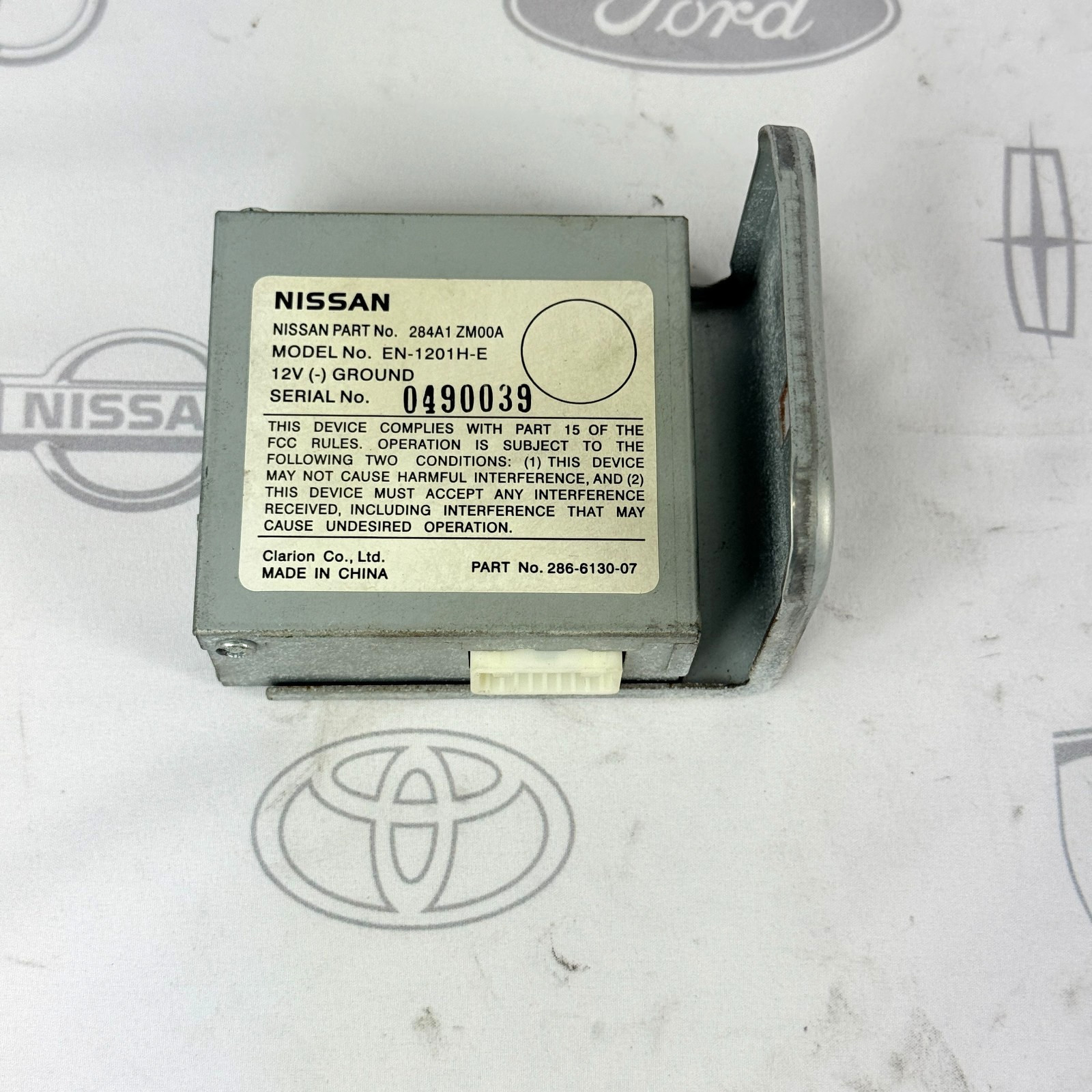 2004-2009 NISSAN QUEST Rear View Camera Control Module OEM 284A1ZM00A