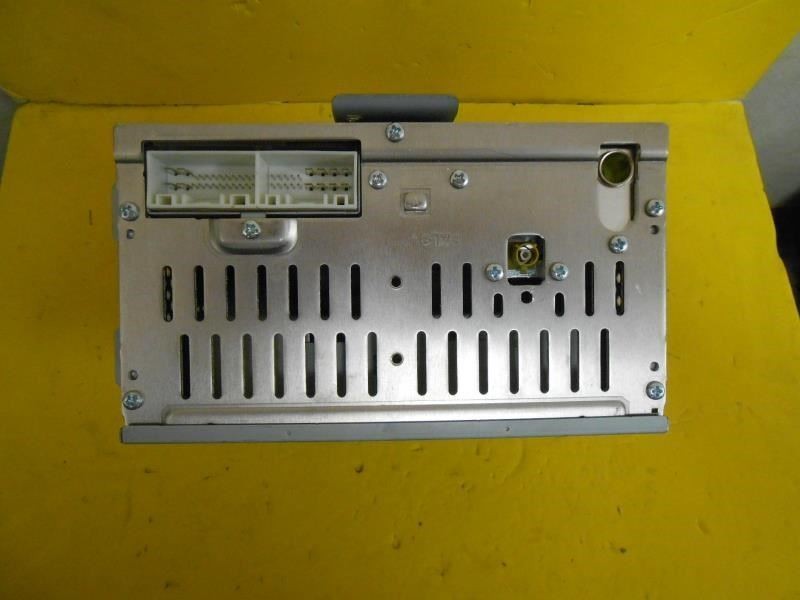 Radio Receiver AM-FM-CD-MP3-satellite Fits 12-15 RIO 86402