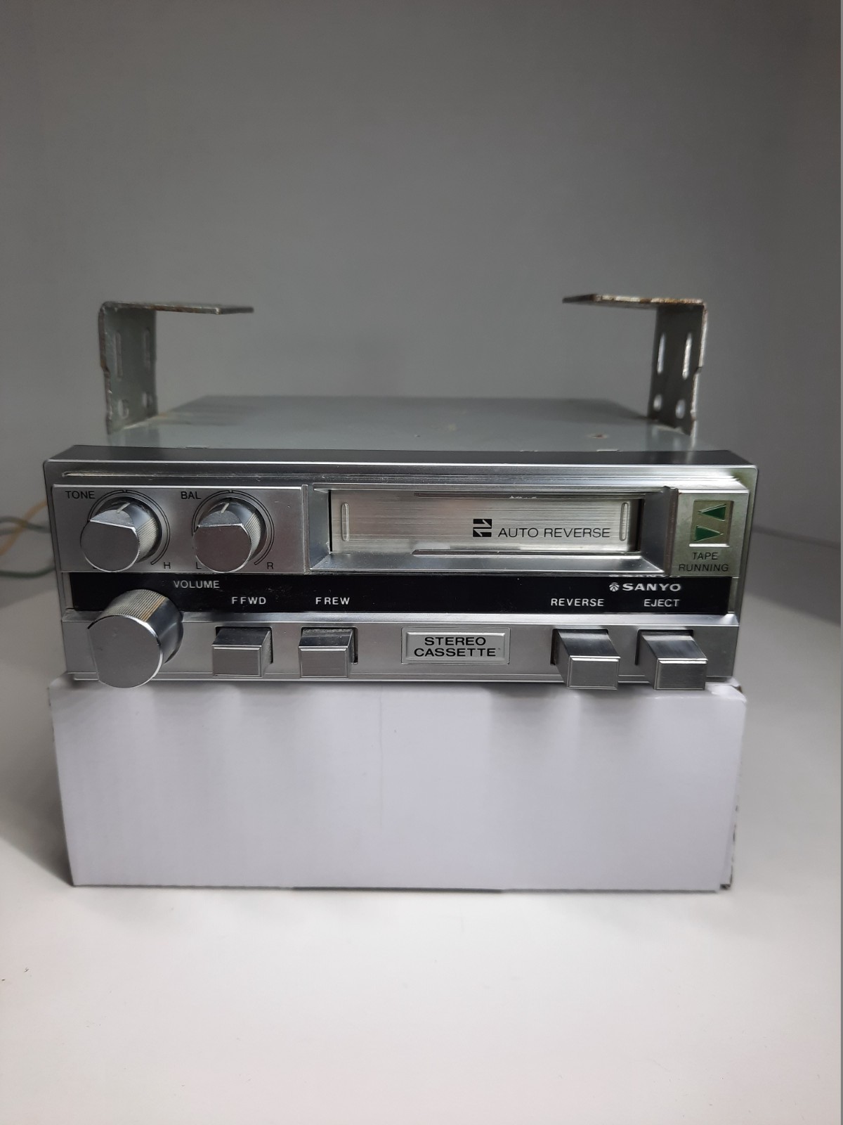 Vtg Sanyo FT-802 Auto Reverse Under Dash Cassette Player TESTED Original Owner