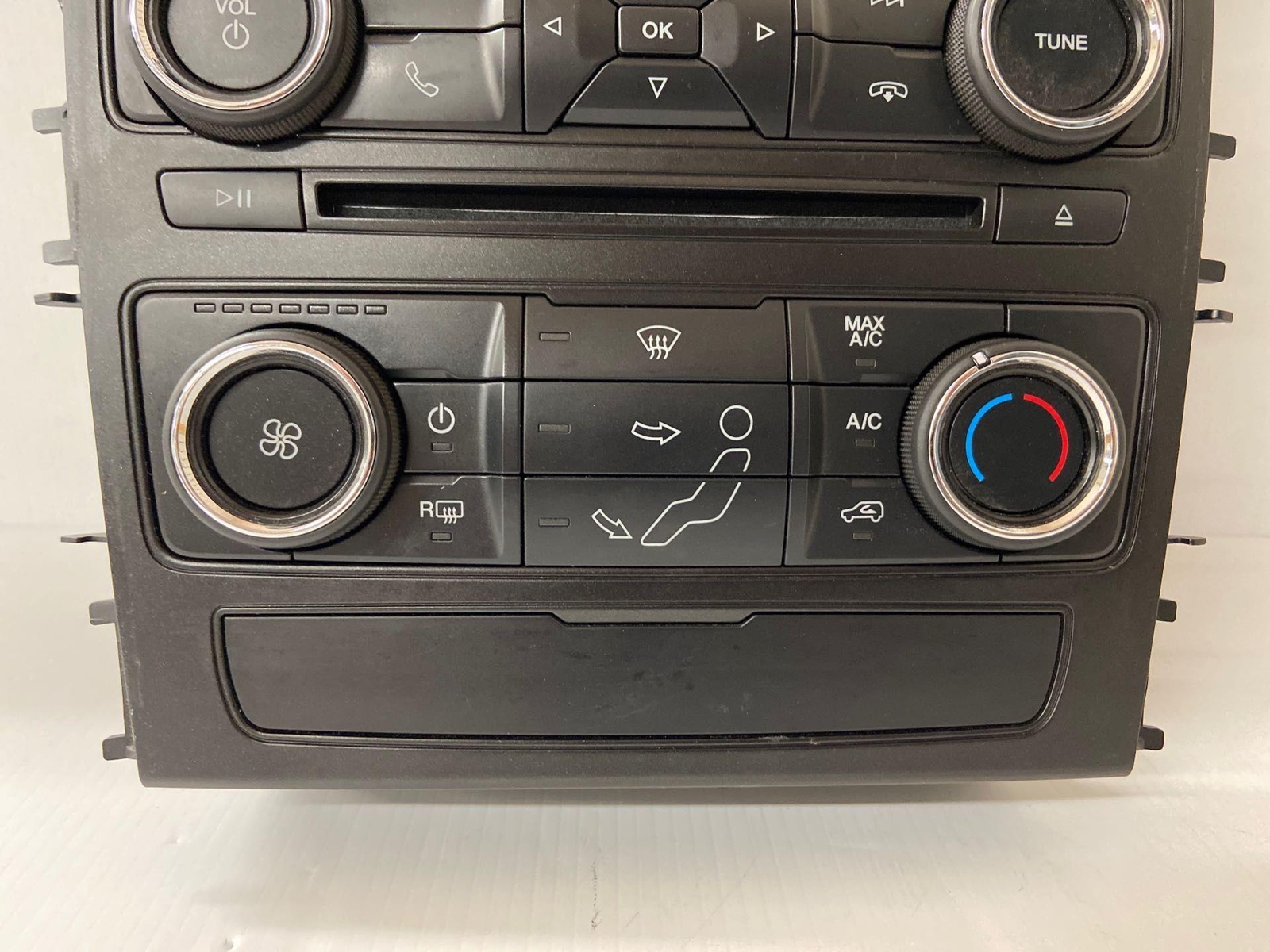 2018 Explorer Radio Audio Climate Temperature Control Panel OEM GB5T18A802BD