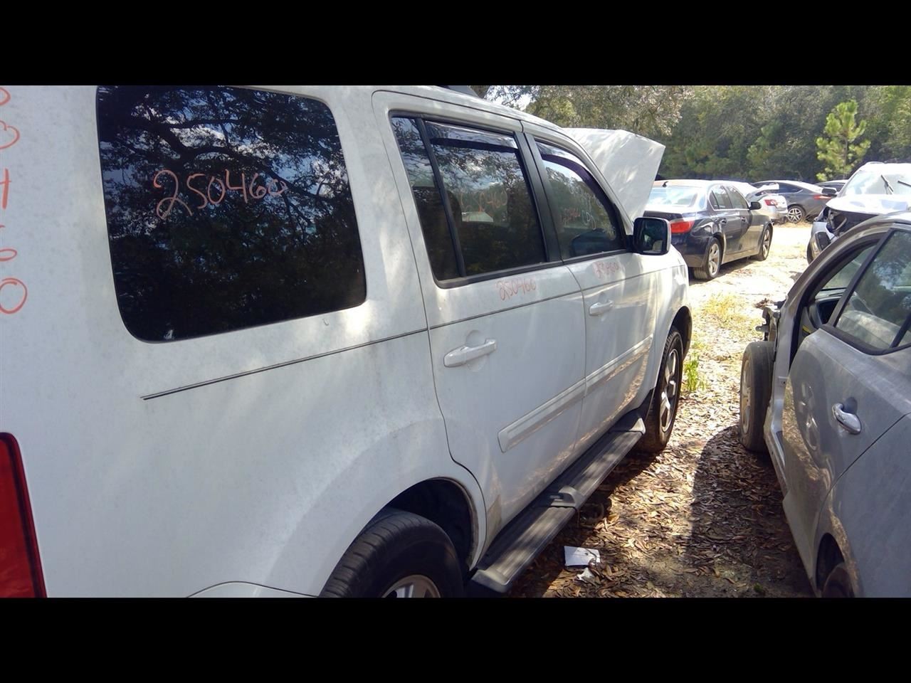 Camera/Projector Rear View Camera Gate Mounted Fits 09-15 PILOT 1170797
