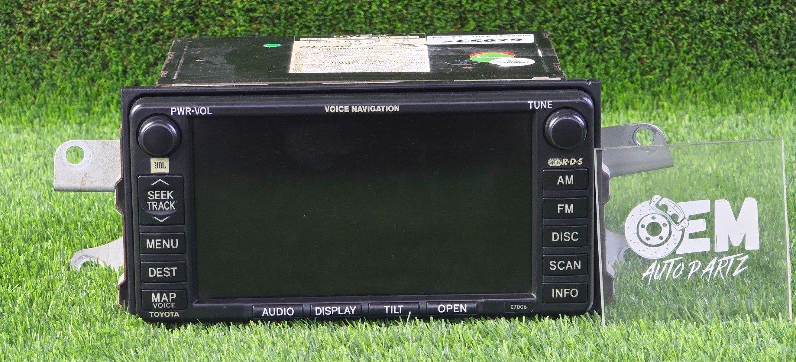 TOYOTA SIENNA 2004-2007 TUNDRA NAVIGATION RADIO DISPLAY 86120-0C160 E7006 Oem