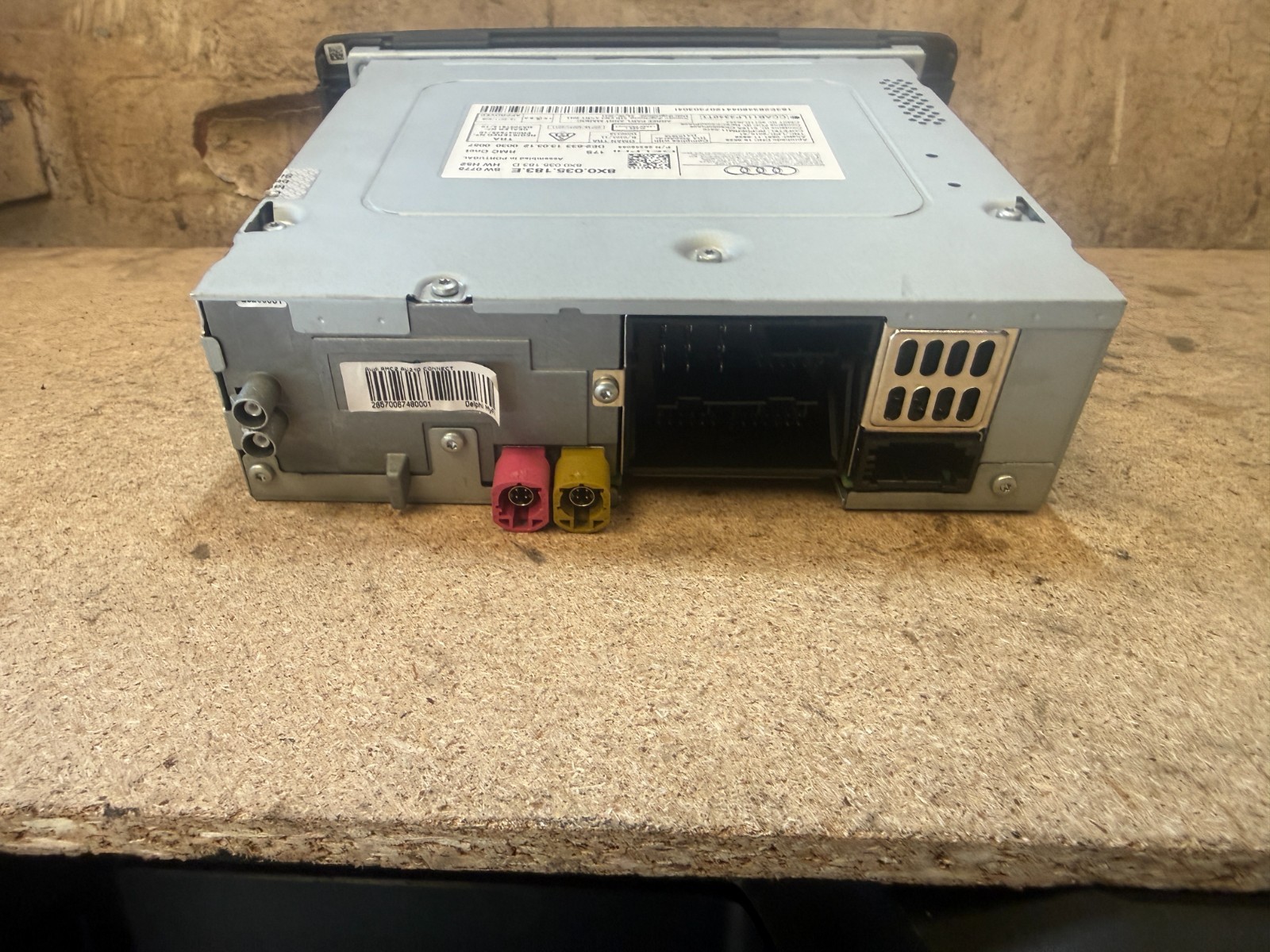 2012 AUDI A1 8X STEREO RADIO HEAD UNIT CD PLAYER MULTIMEDIA 8X0035183E
