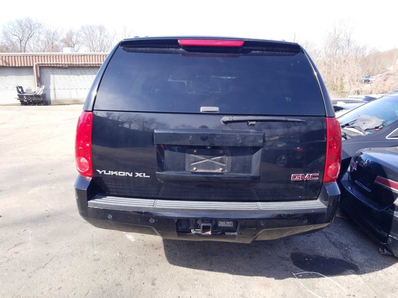 Audio Equipment Radio AM-FM-CD-MP3-USB Fits 11-21 EXPRESS 2500 VAN 4835083