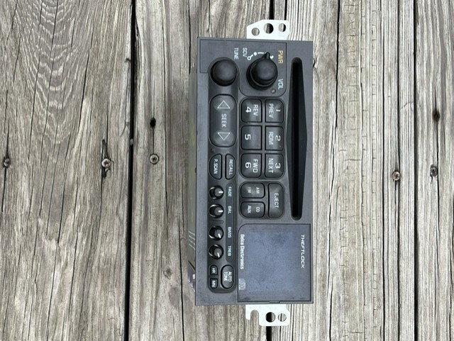 Chevy 95-02 GM Delco Electronics TheftLock AM/FM CD Radio Car/Truck 16210141