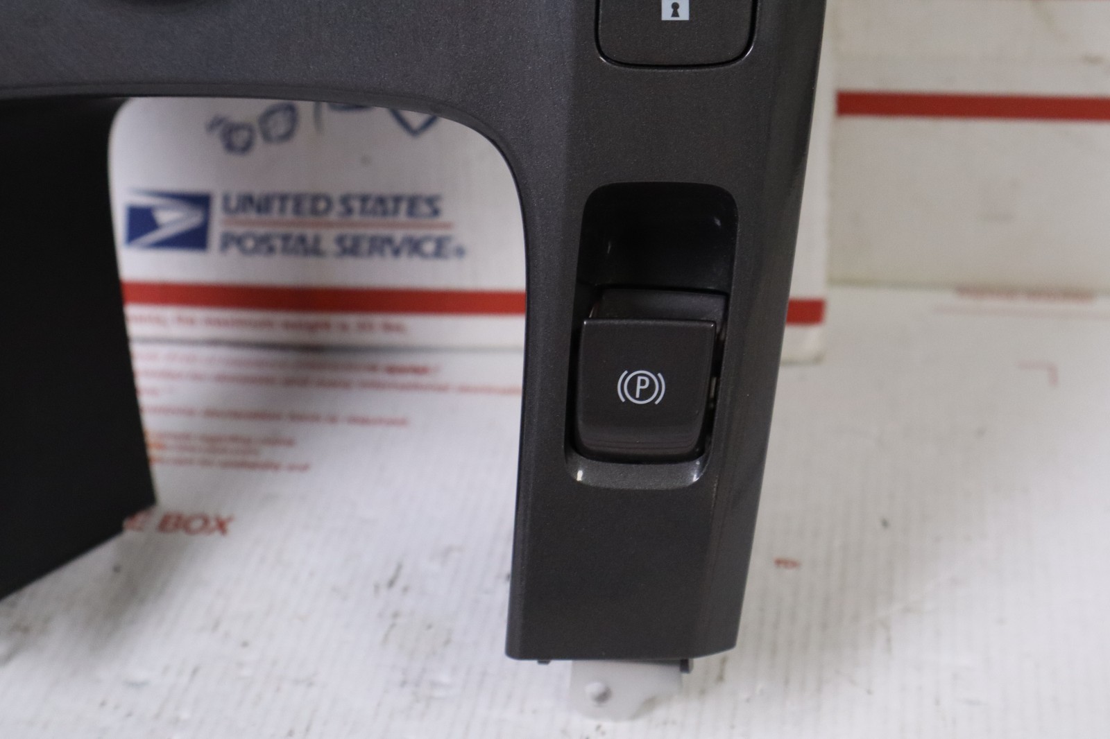 2011 2012 2013 2014 2015 CHEVY VOLT RADIO AND CLIMATE CONTROL PANEL