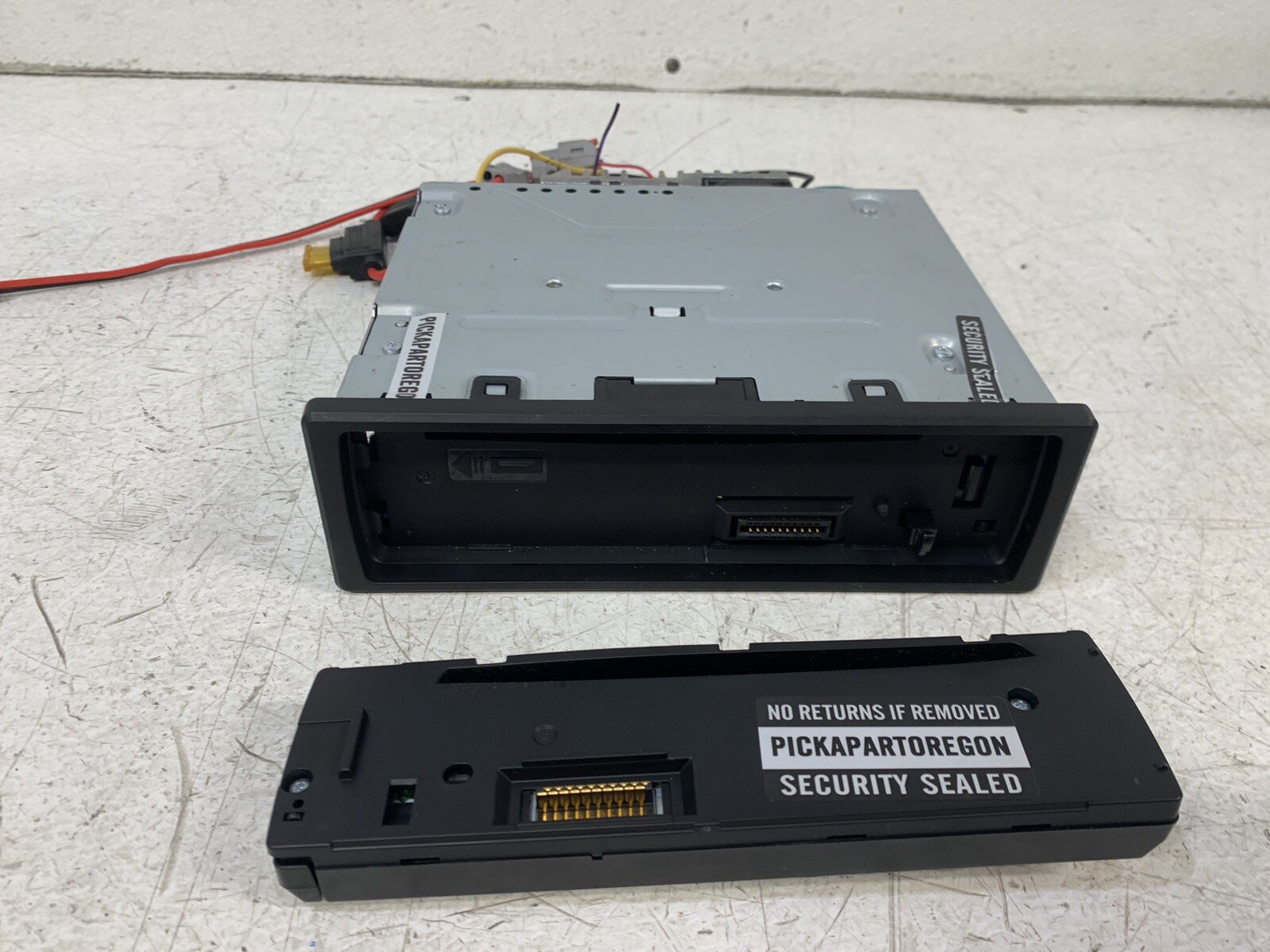 Pioneer DEH-23UB radio stereo CD Player receiver head unit AUX USB WMA MP3