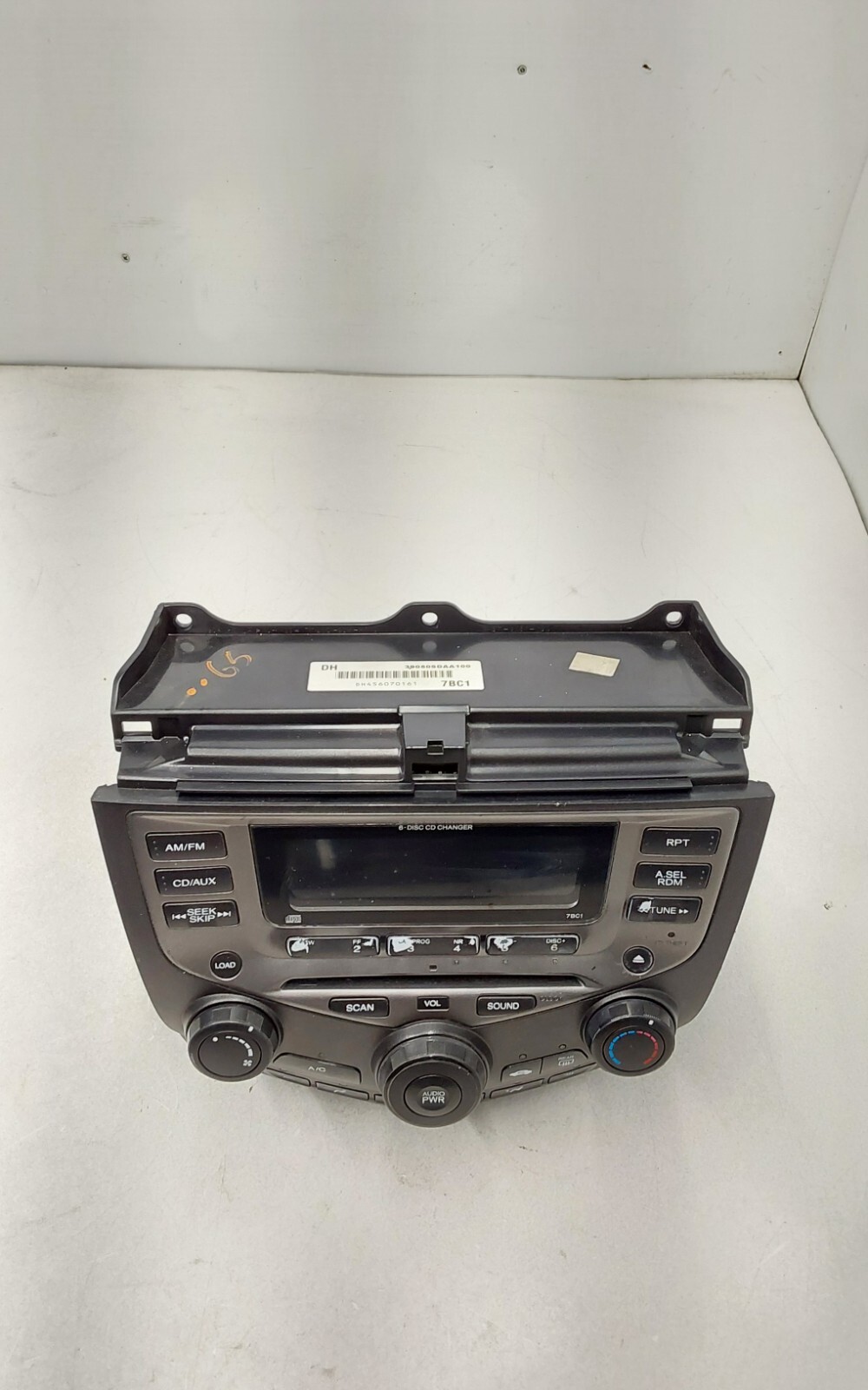 2007 HONDA ACCORD Radio Receiver AM FM 6 CD OEM 39175-SDA-A120-M2