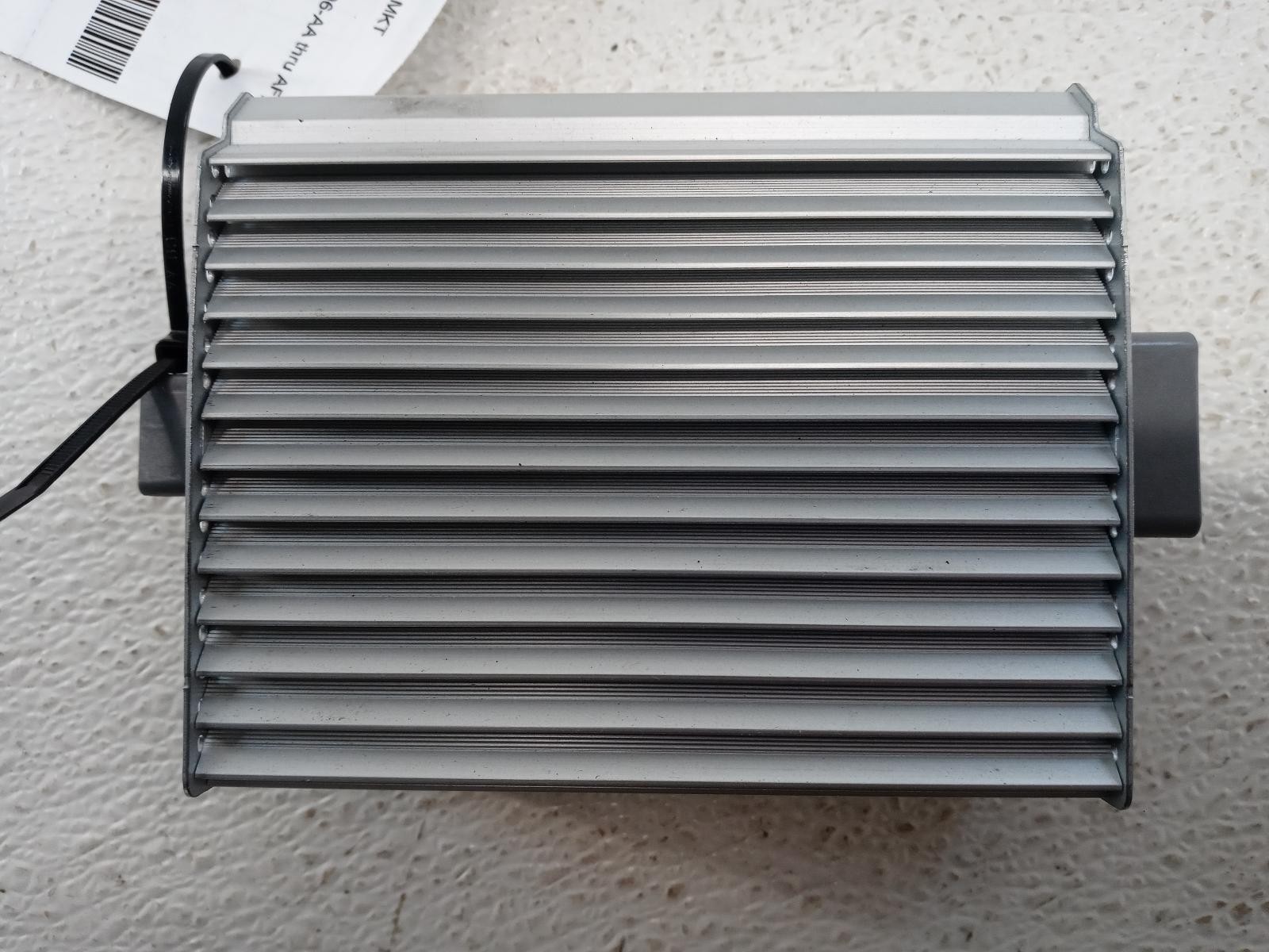 2015 Lincoln MKT Radio Amplifier ID BA1T-18C808-AA ***May Need Programming***