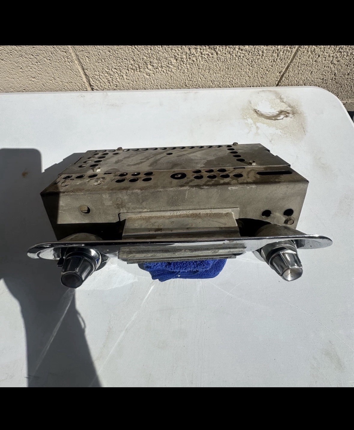 1959-1960 Chevy Impala Bel-Air Biscayne AM STEREO RADIO UN-TESTED/ORIGINAL/USED