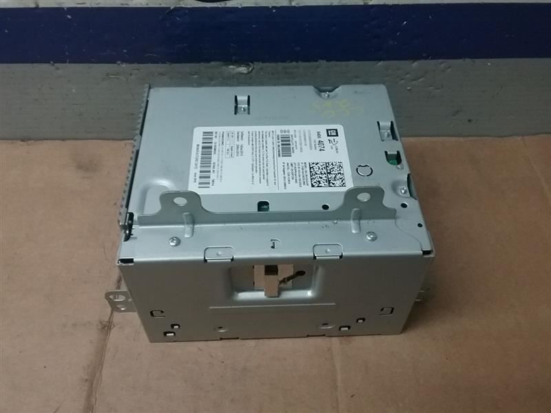 Audio Equipment Radio Receiver AM-FM-MP3-USB Opt Ufu Fits 16-17 EQUINOX 327263