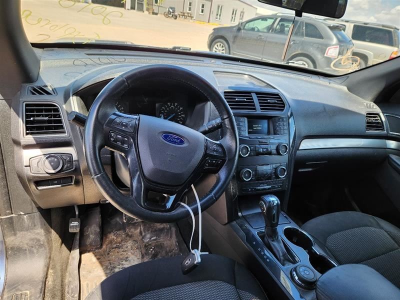 2018 Nissan Titan Radio Display and Receiver w/Navigation