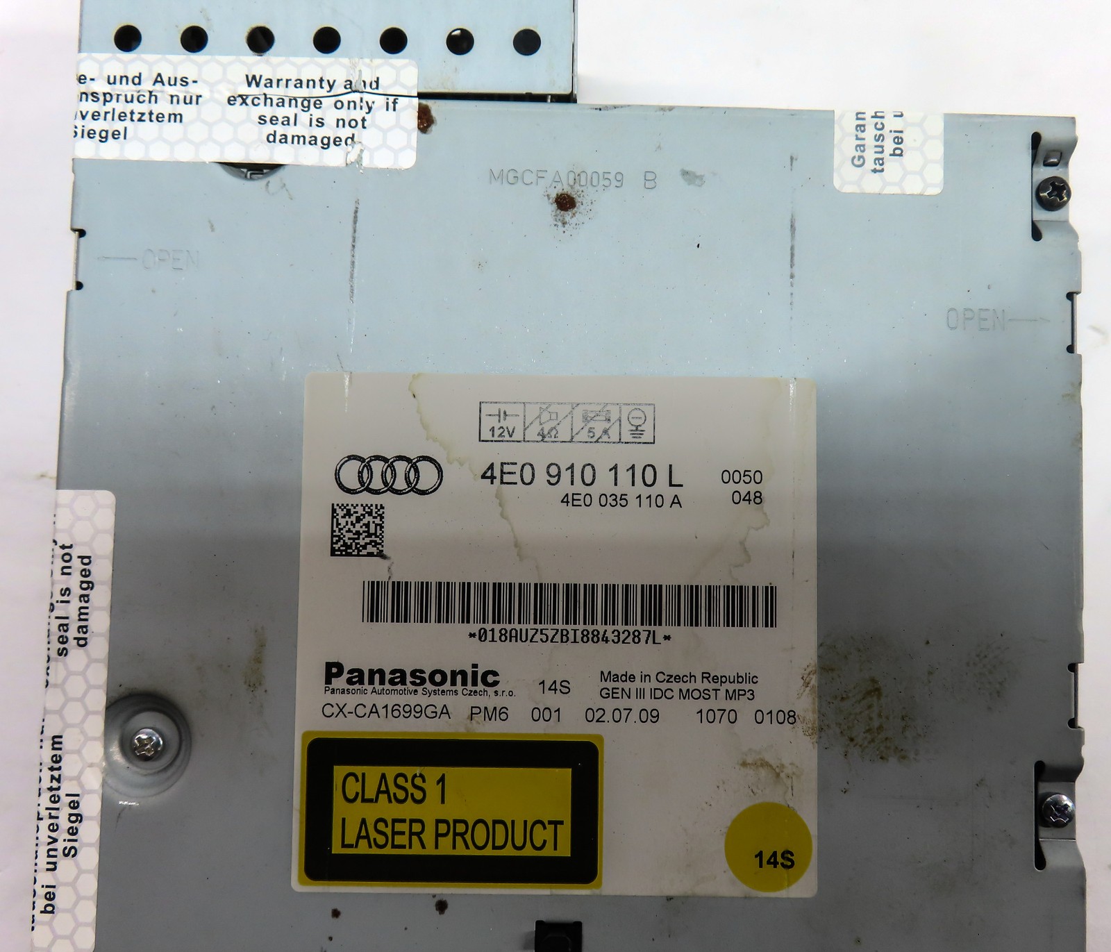 2007-2011 AUDI Q7 (4L) RADIO STEREO 6 DISC CD CHANGER PLAYER READER DRIVE