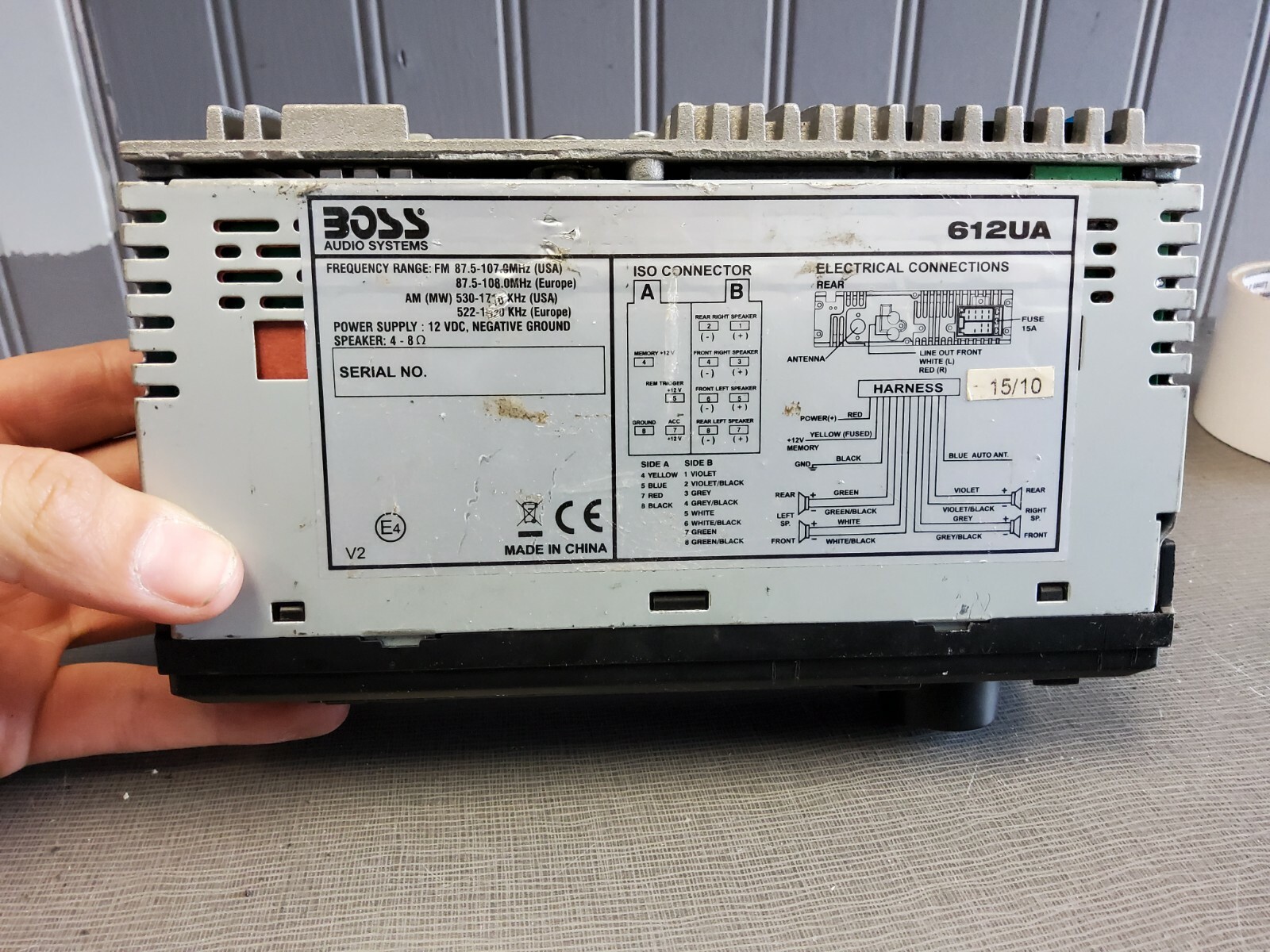 Boss 612UA AM/FM USB AUX Audio Player Radio Digital Media Reciever OEM