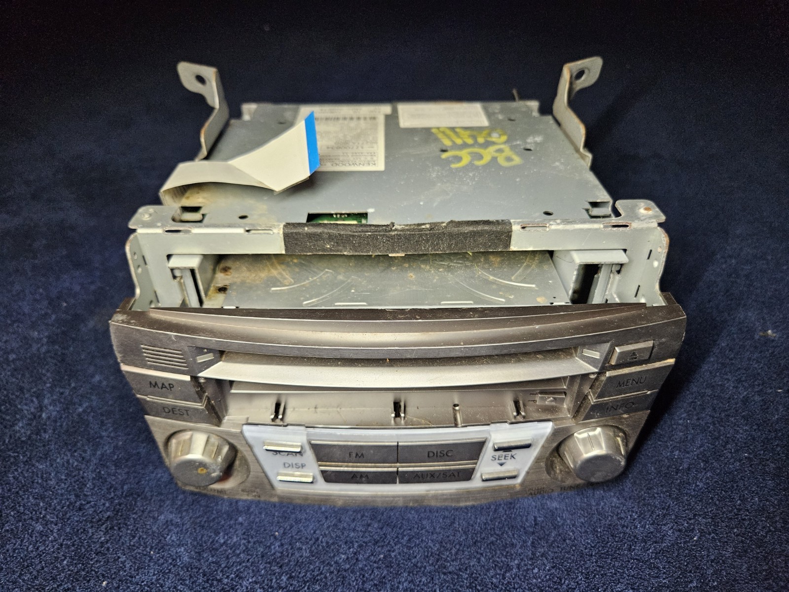 2010-2012 SUBARU LEGACY OUTBACK NAVIGATION CD DVD RADIO OEM 86271AJ60B FOR PARTS