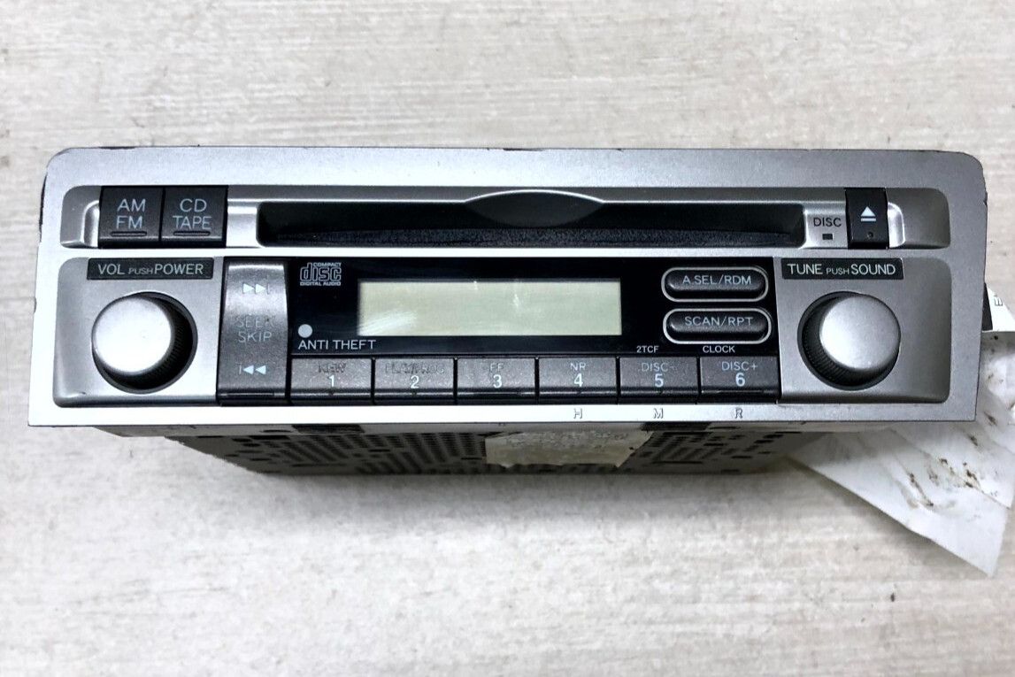 Genuine OEM Honda AM/FM Radio CD Player Silver Black Fits to 2005 Honda Civic