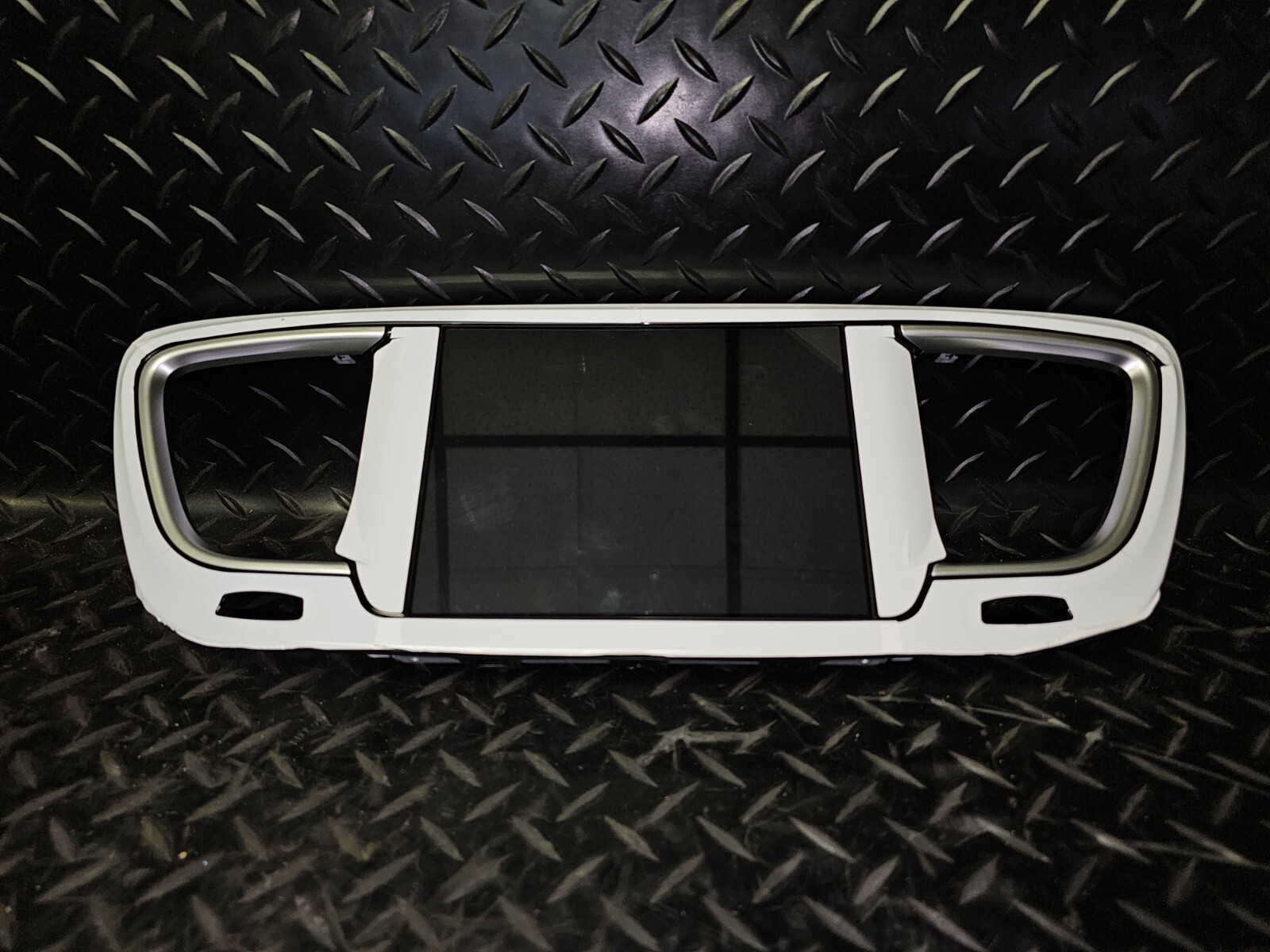2018-2020 Chrysler Center Display 68316174AC