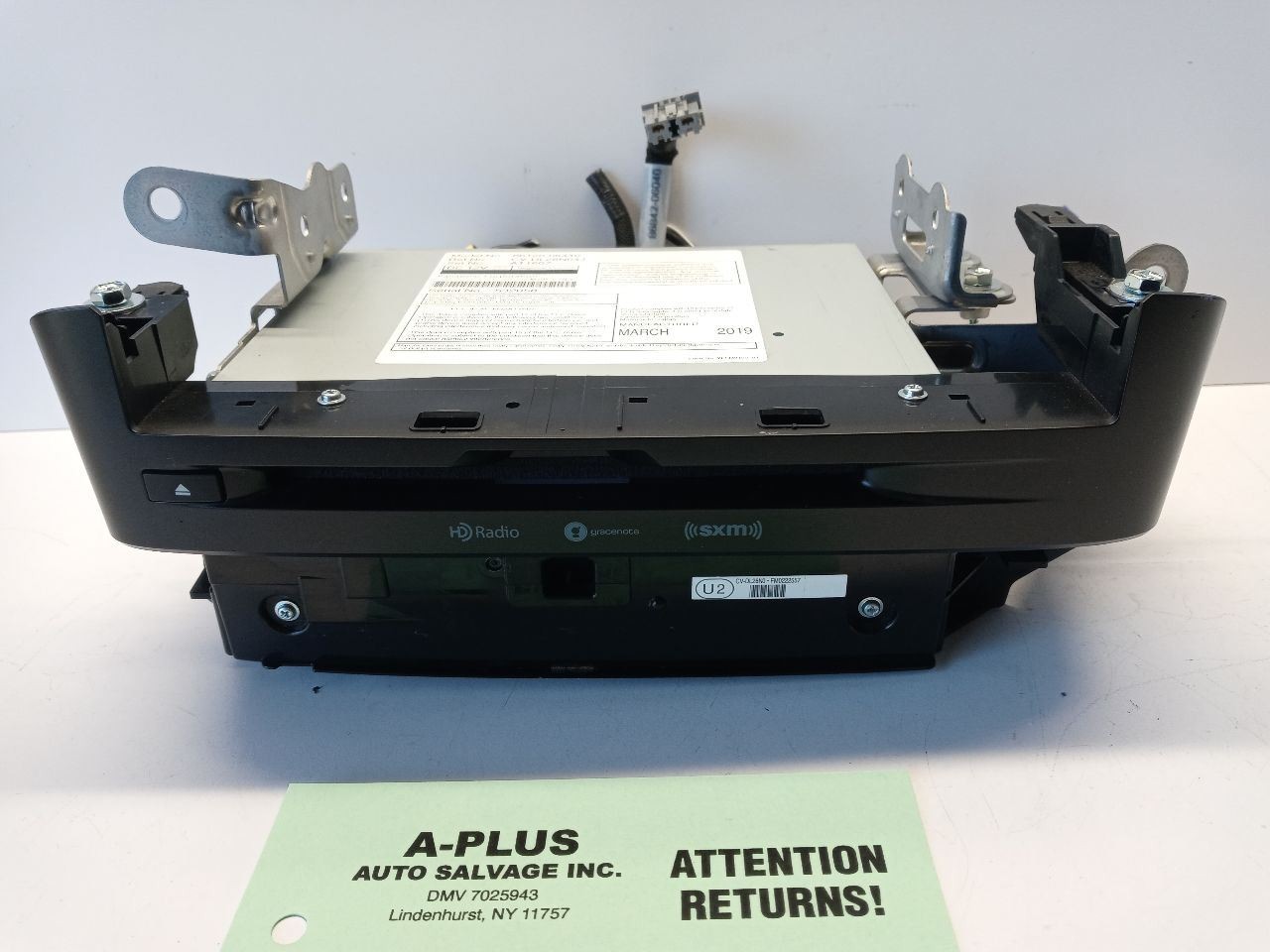 2019 Lexus ES300H OEM Radio Receiver Unit ID 86120-064440 12.3” Screen