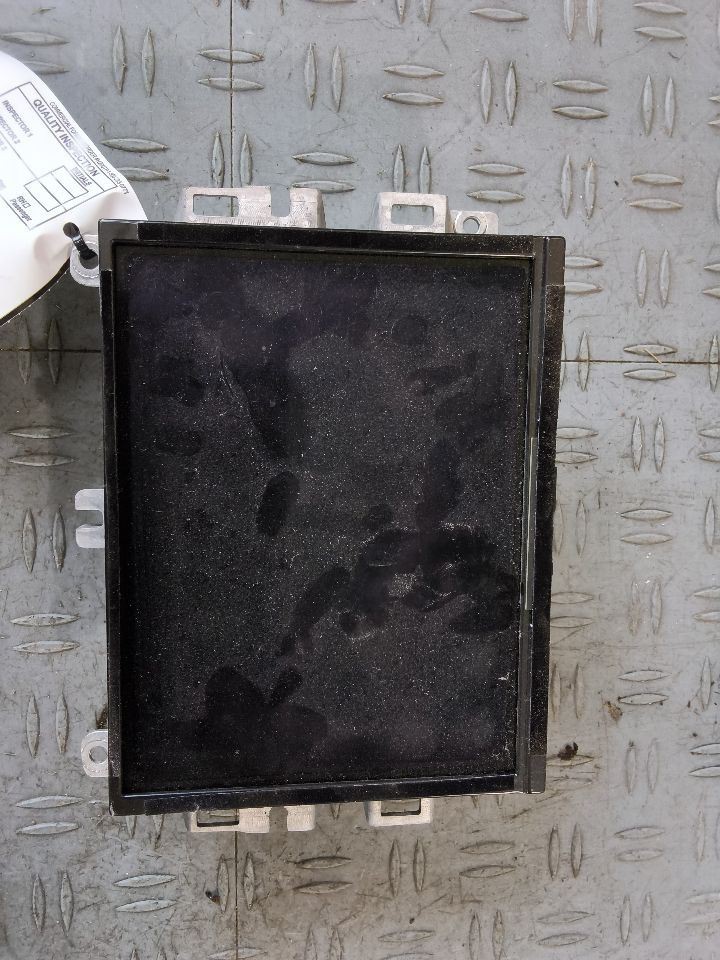 2018 Dodge Durango 8.40″ Radio Display Screen and Receiver w/Uconnect 4C