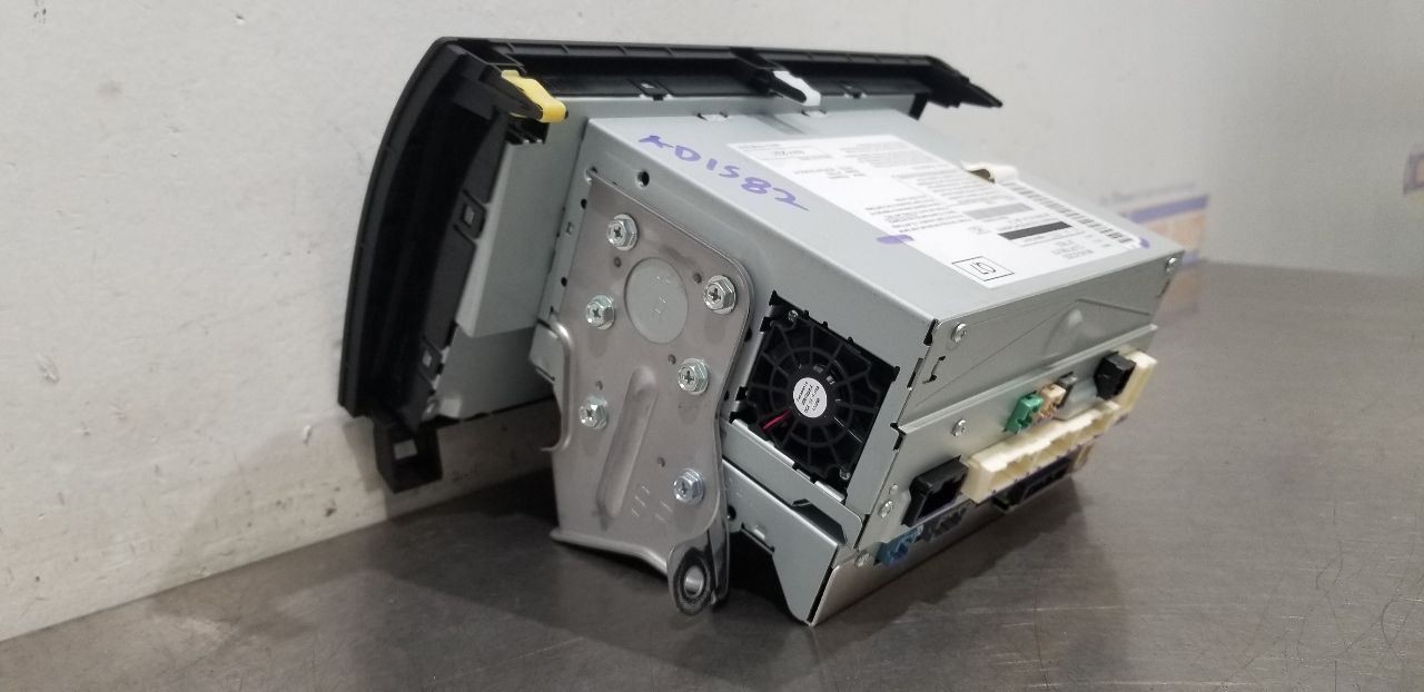21 TOYOTA SEQUOIA RADIO AUDIO DISPLAY WITH RECEIVER 861400C300