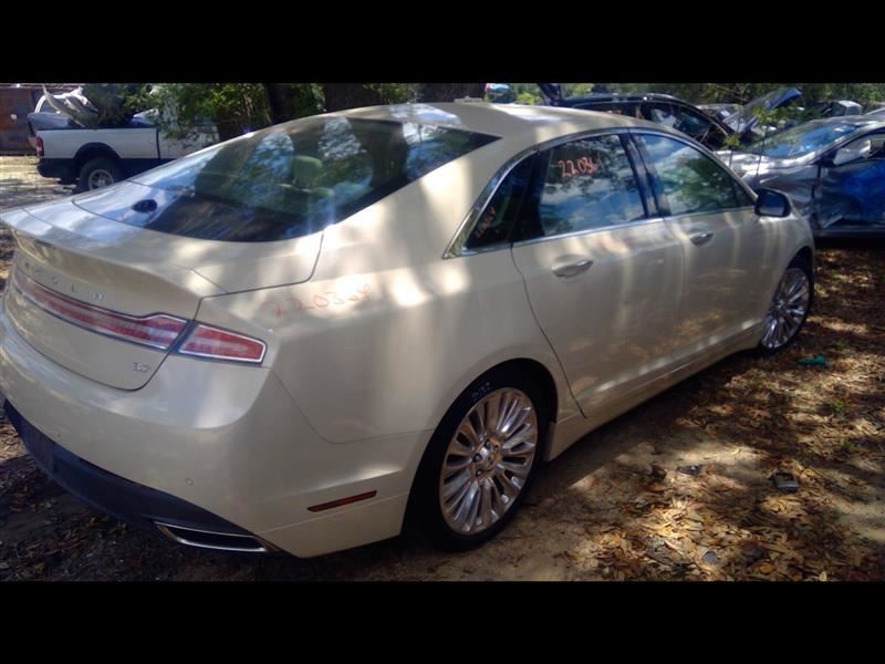 MKZ 2016 Camera/Projector 671422