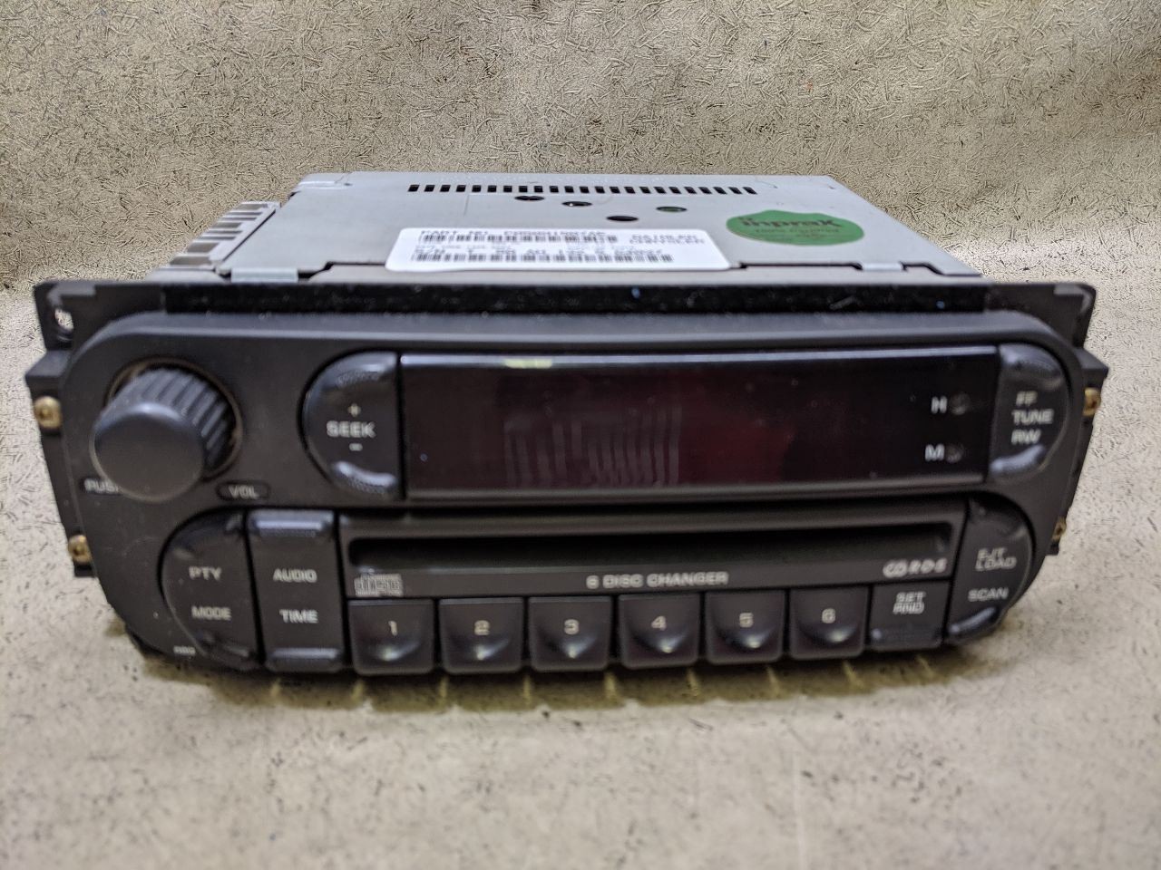 Stereo Radio AM FM CD 6 Disc Player RBQ Fits 05-06 08-10 DODGE VIPER b0-16