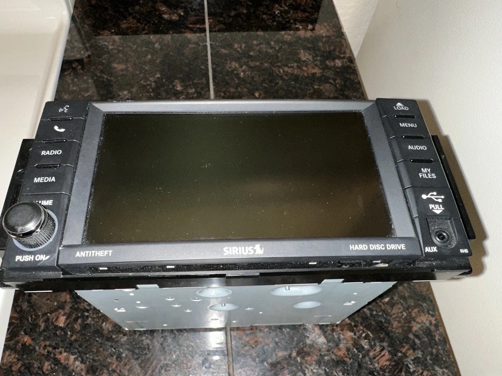 Jeep Wrangler Sirius Radio, Model Number=P683633055A, RHB
