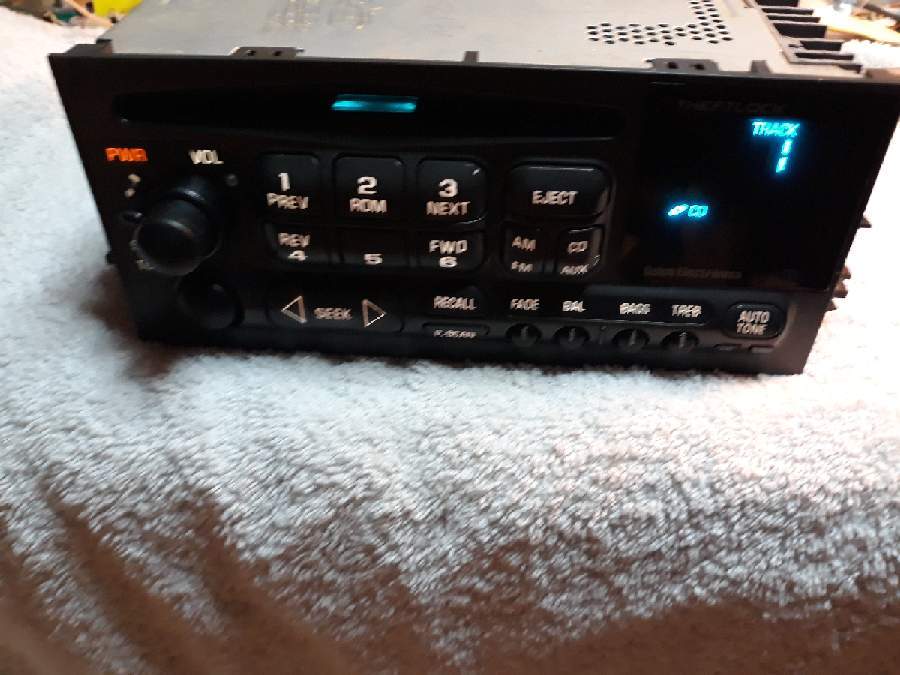 2002 2001 2000 1999 1998 1997 1996 1995 GM GMC truck am/fm cd radio silverado