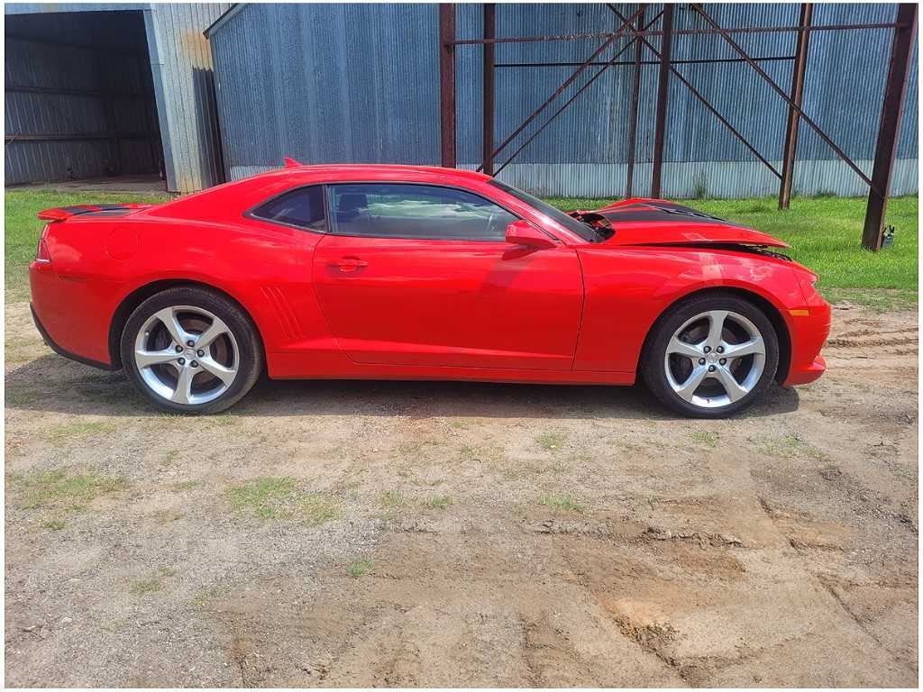 2015 Chevrolet Camaro SS Coupe Receiver Audio Info Screen Face Plate 2882