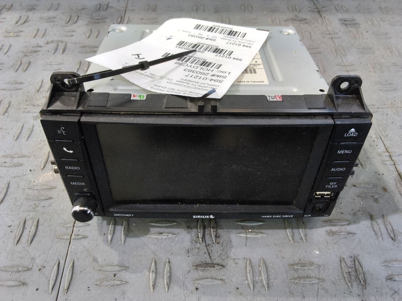 2011-2013 Dodge DURANGO Radio Receiver Face Plate ID RHB w/Satellite Radio