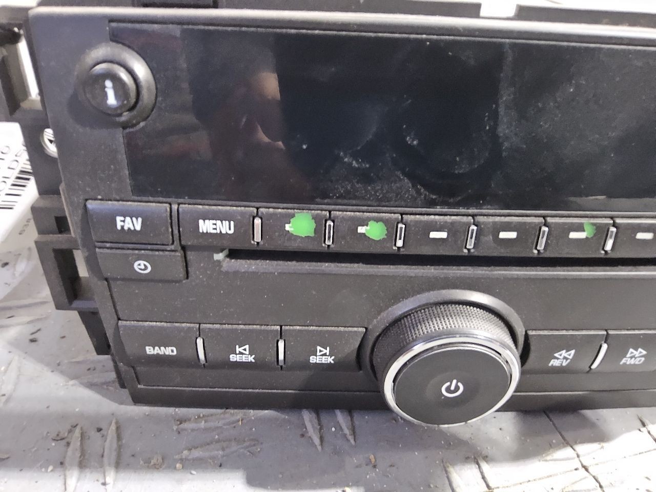 2010-2013 Chevy Silverado Radio AM FM Stereo CD MP3 USB opt UUI