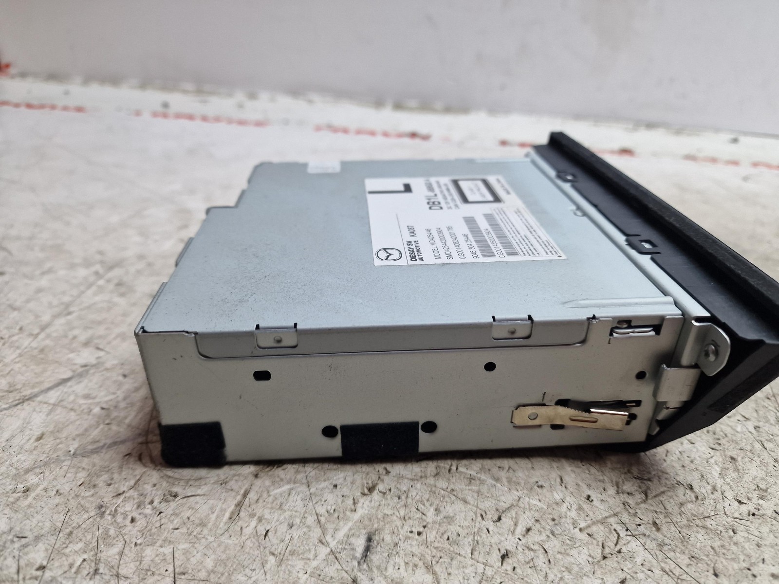 MAZDA 2 MULTIMEDIA RADIO CD PLAYER HEAD UNIT DB1L669G0 MK3 2014 – 2019