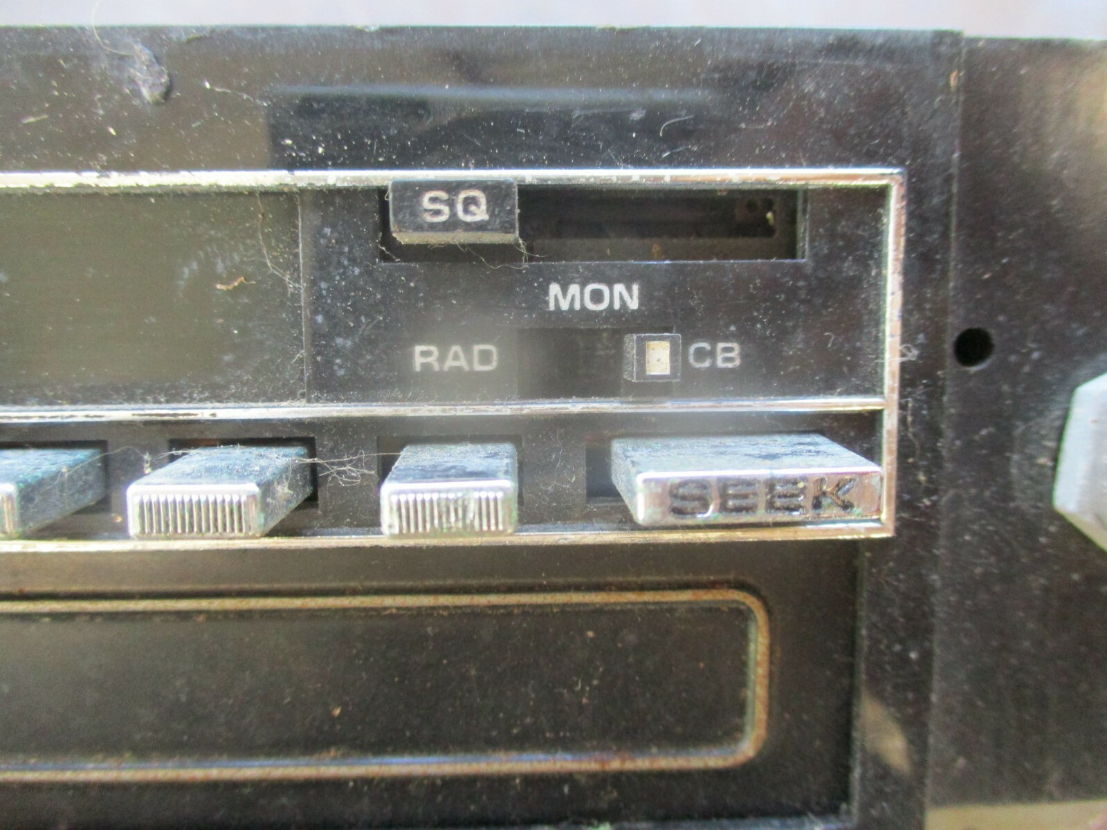 79 80 81 82 Cadillac Delco ETR DIGITAL DISPLAY AM/FM 8-Track CB Radio stereo OEM
