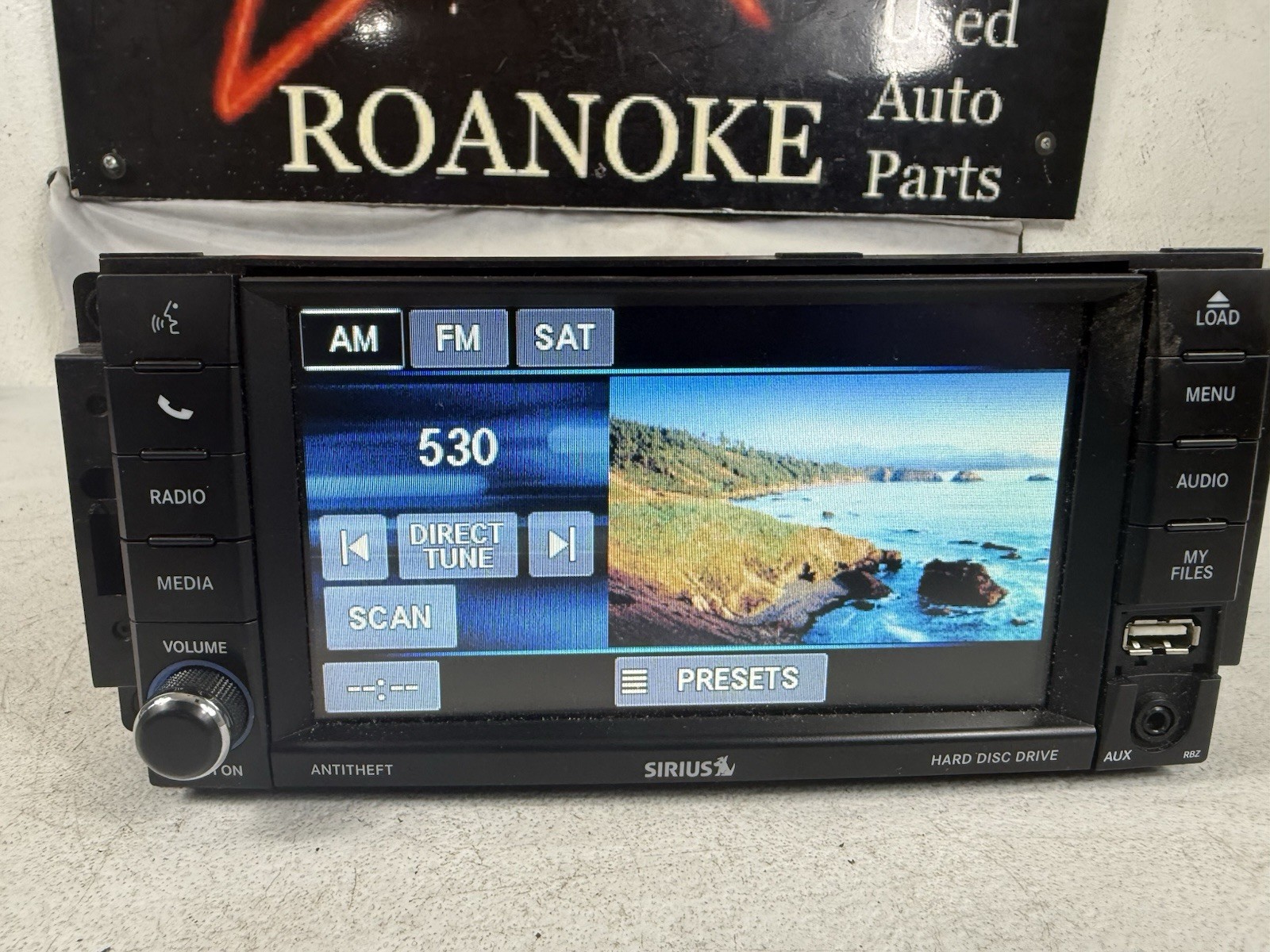 Jeep Dodge Chrysler MyGig CD DVD Radio High RBZ Wrangler Caravan Ram UCONNECT