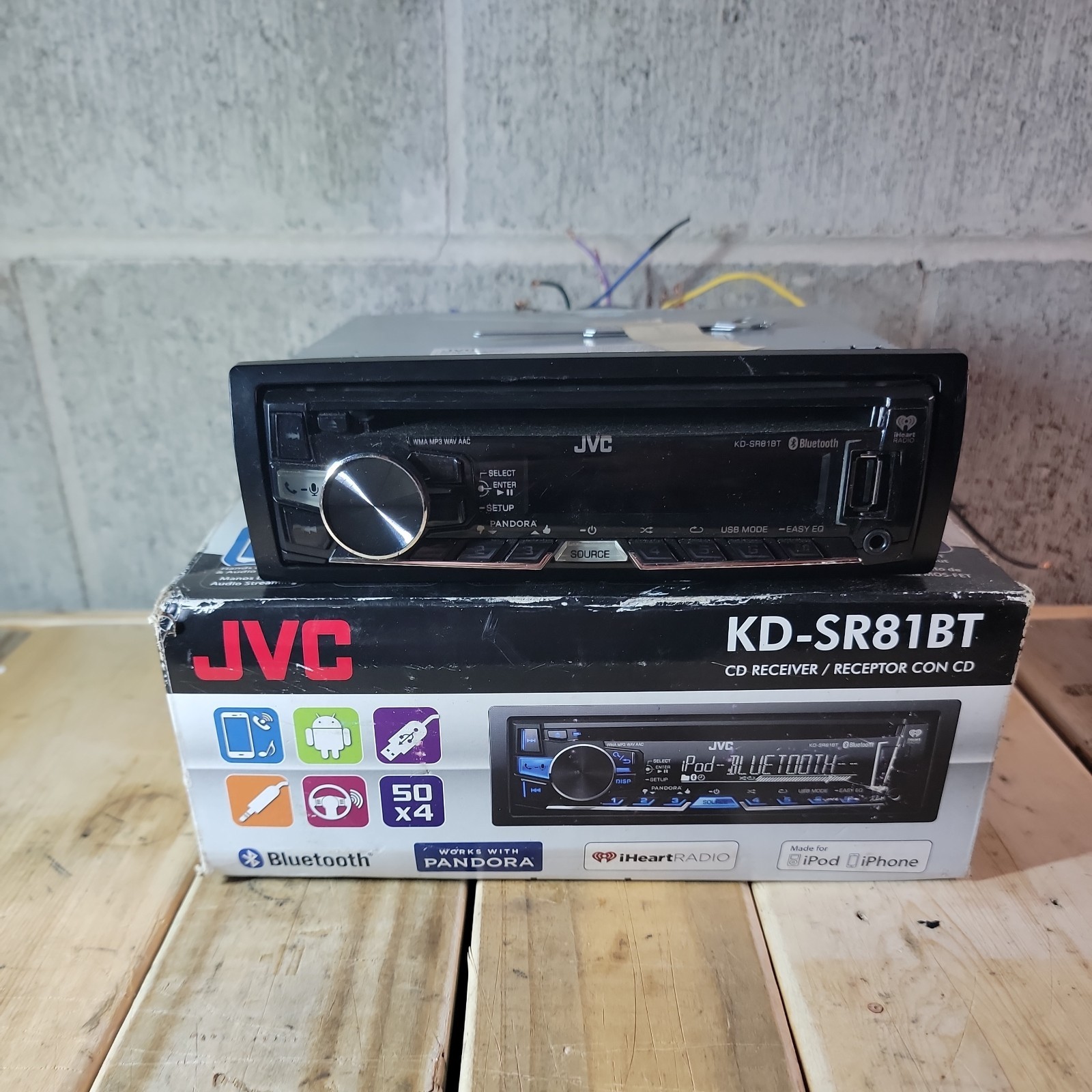 JVC KD-SR81BT CAR STEREO With Remote!!!