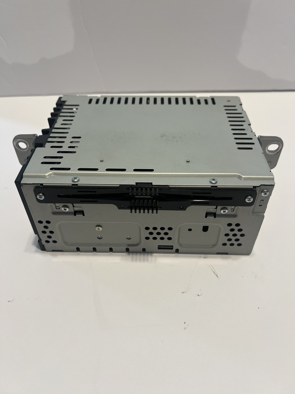 2014 FORD ESCAPE Radio Receiver AM-FM, Single CD, MP3 Id : CJ5T-19C107-DH OEM