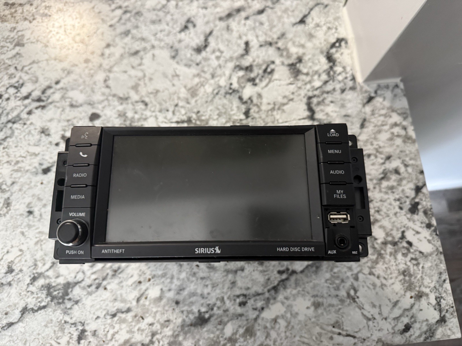 2013-2014 Dodge Challenger AM-FM Navigation UConnect Radio ID RHR