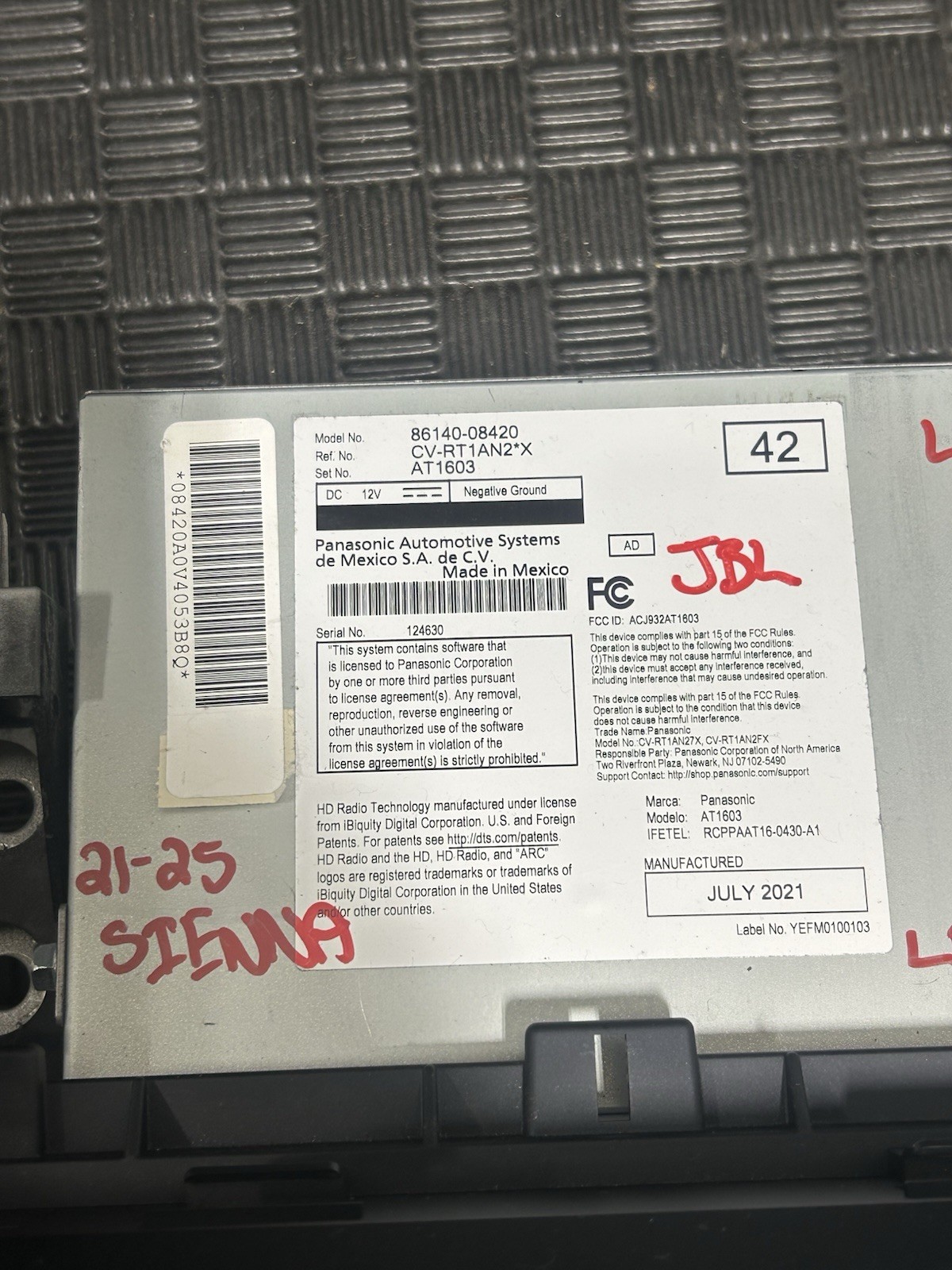 2021 2022 2023 2024 TOYOTA SIENNA JBL RADIO DISPLAY SCREEN OEM 86140-08490