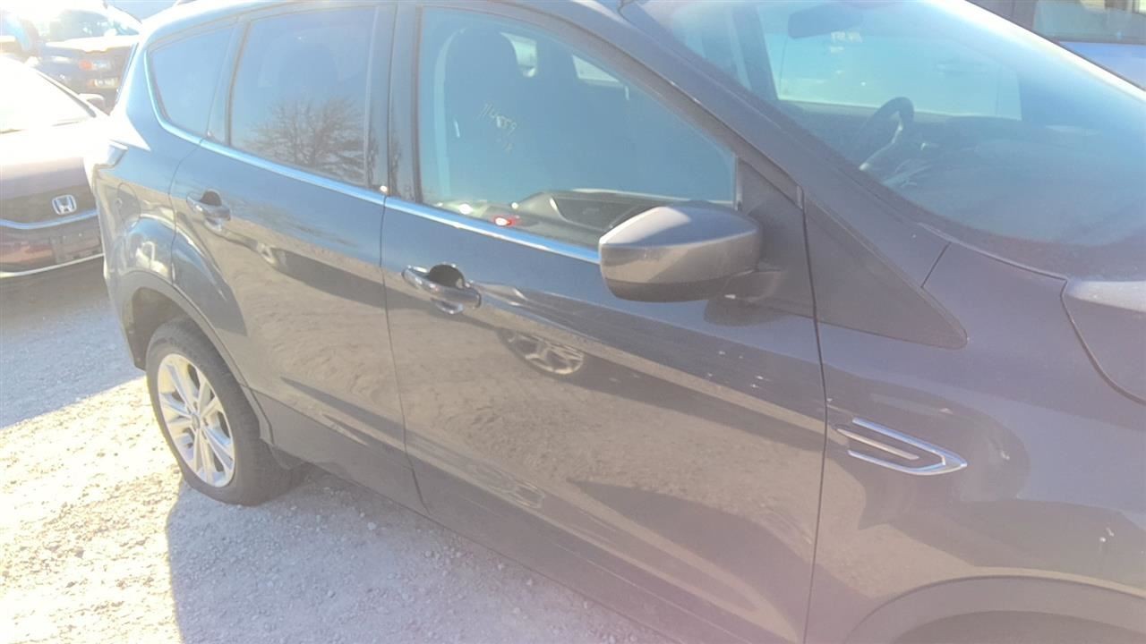 2015 – 2018 Ford Focus Audio Equipment Radio Control Panel